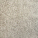 Närbild av Rayan möbeltyg som visar den mjuka strukturen och färgskiftningarna i beige