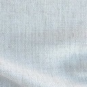 Närbild på Bianca i off-white som visar den diskreta fiskbensvävda strukturen.