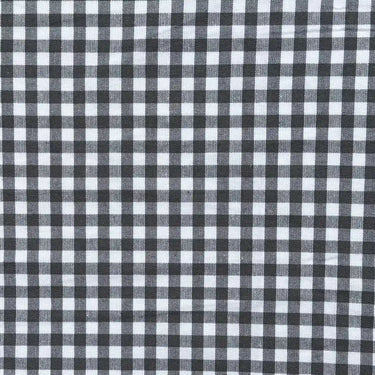 Mellangrå variant av rutigt tyg Bo med tidlös design och vardagsanpassad slitstyrka.